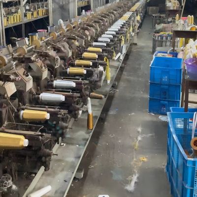 125 g Nettogewicht Metallgarn zum Nähen von Gold- und Silbermaschinenbroderierten Fäden
