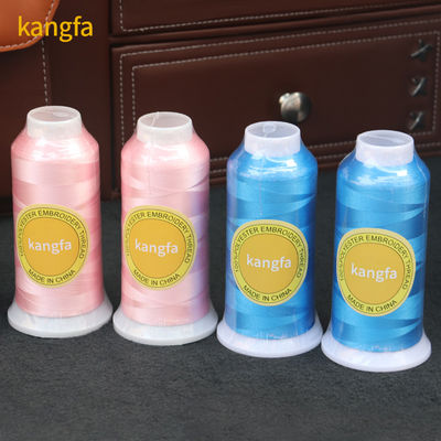 Niedrige Schrumpfung 100% Polyester-Garn für Stickmaschine 5000 Yard 120D/2 720 Farben