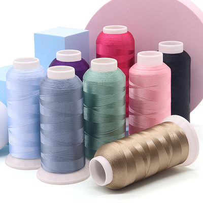 4000 Yard reine Farbe Filament Garne 100% Polyester Stickgarne für Maschine 720 Farben