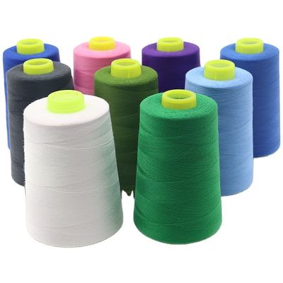 Nähgarne aus Polyester für die Maschinenhandwerksausstattung und 100% Polyestergarne aus gesponnenem Polyester