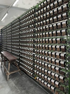 Bekleidungszubehör Metallgarn Silbernaht Kangfa MX Typ 100% Polyester