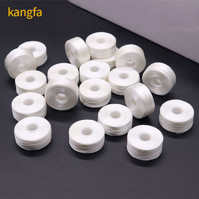 100% Polyester Weiß 75d/2 144 Stück/Box L Größe Polyester Vorgewickeltes Bobbin-Garn für Stickerei