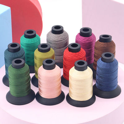 Hohe Festigkeit 100% Polyester Nähgarne Perlengarn gefärbt Muster kostenlose Probe