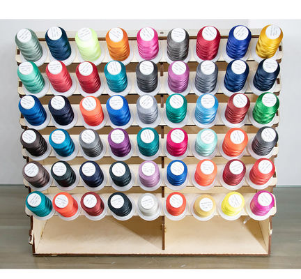 1000Y Kleiner Kegel-Multi-Color-Polyester-Brontiergarn 120d/2 für die Stickmaschine