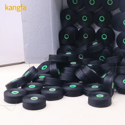 Rayon-Embroidery-Dreh gefärbter Polyester-Bobbins v69 T70 Bindfaden für Nähbedarf