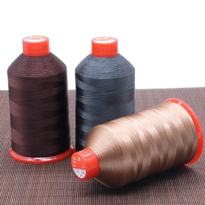 Hochtemperaturbeständigkeit 1500m 100% Nylon 304 Farben Tex 135 Naylon-Gefänge