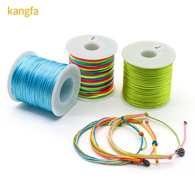 100% Polyester-Armband mit Design 2023 und Singal- oder Regenbogenfarbe