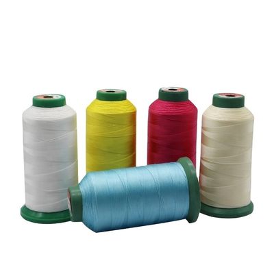 240 Farboptionen Hochfestigkeit Tex135 Polyester Nähgarne für Leder Nähen