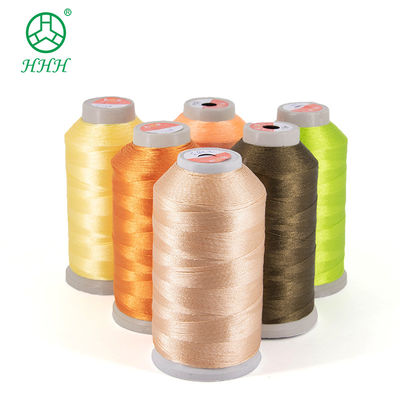 Polyesterfaden Vietnam Stickerei 120D 2 Hohe Festigkeit 40 Spulen Akzeptiert OEM/ODM Core Spun Garne