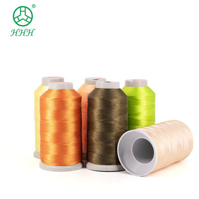 Polyesterfaden Vietnam Stickerei 120D 2 Hohe Festigkeit 40 Spulen Akzeptiert OEM/ODM Core Spun Garne