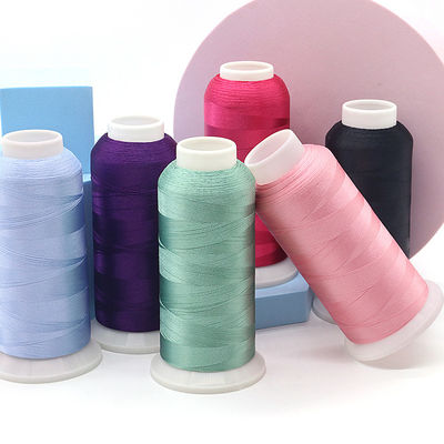 Madeira Polyester 120d/2 4000 Yard Stickfaden mit hoher Temperaturbeständigkeit