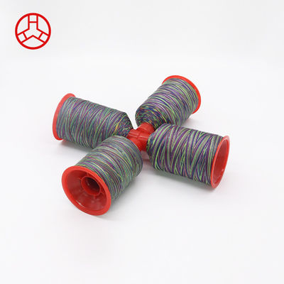 Tex 70 Mehrfarbiger Regenbogen 69 Nylon 66 FDY-Gefänge mit Musterfarben und Gewicht 250 g