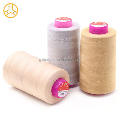 Farbenfrohe Polyesterartikel Polyester Baumwollfaden 100% Spund Nähfaden