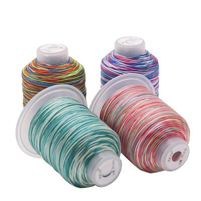 Niedrige Schrumpfung 100% Polyester Mehrfarbige Nähfäden für Garnenzahl 3Plys Gewebehandwerk