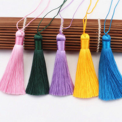100g beliebteste dekorative Seiden-Geschenk-Tassel-Garn für 20er, 30er, 40er, 50er und 60er Jahre