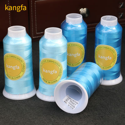 125 g Gewicht/Kegel 720 Farben 100% Polyester Stickfaden für die Maschinenbroderierung