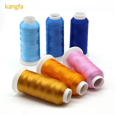 100% Polyester Filament 120D/2 4000Y Stickerei Nähgarne für die Maschinenbruckerei