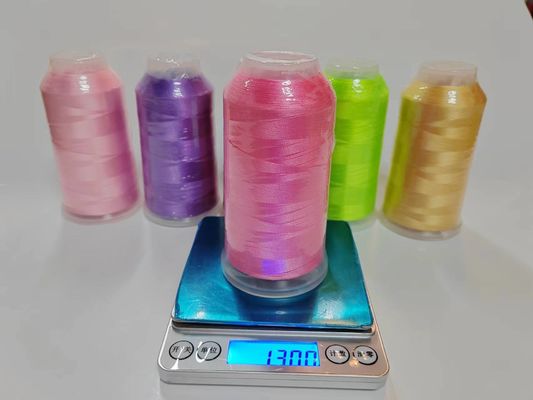 108D 120D/2 4000m 5000m Polyester-Garn für Stickmaschine