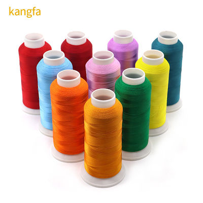 120D/2 5000Y 128g goldfarbenes Polyester-Embroidergewebe für Maschinennahtprojekte